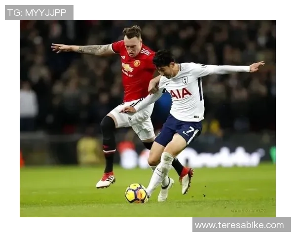 10月4日英超焦点战曼联对阵热刺精彩视频直播全程回顾与分析